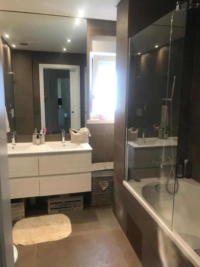 Modern Twin Room With A Balcony Montijo Luaran gambar