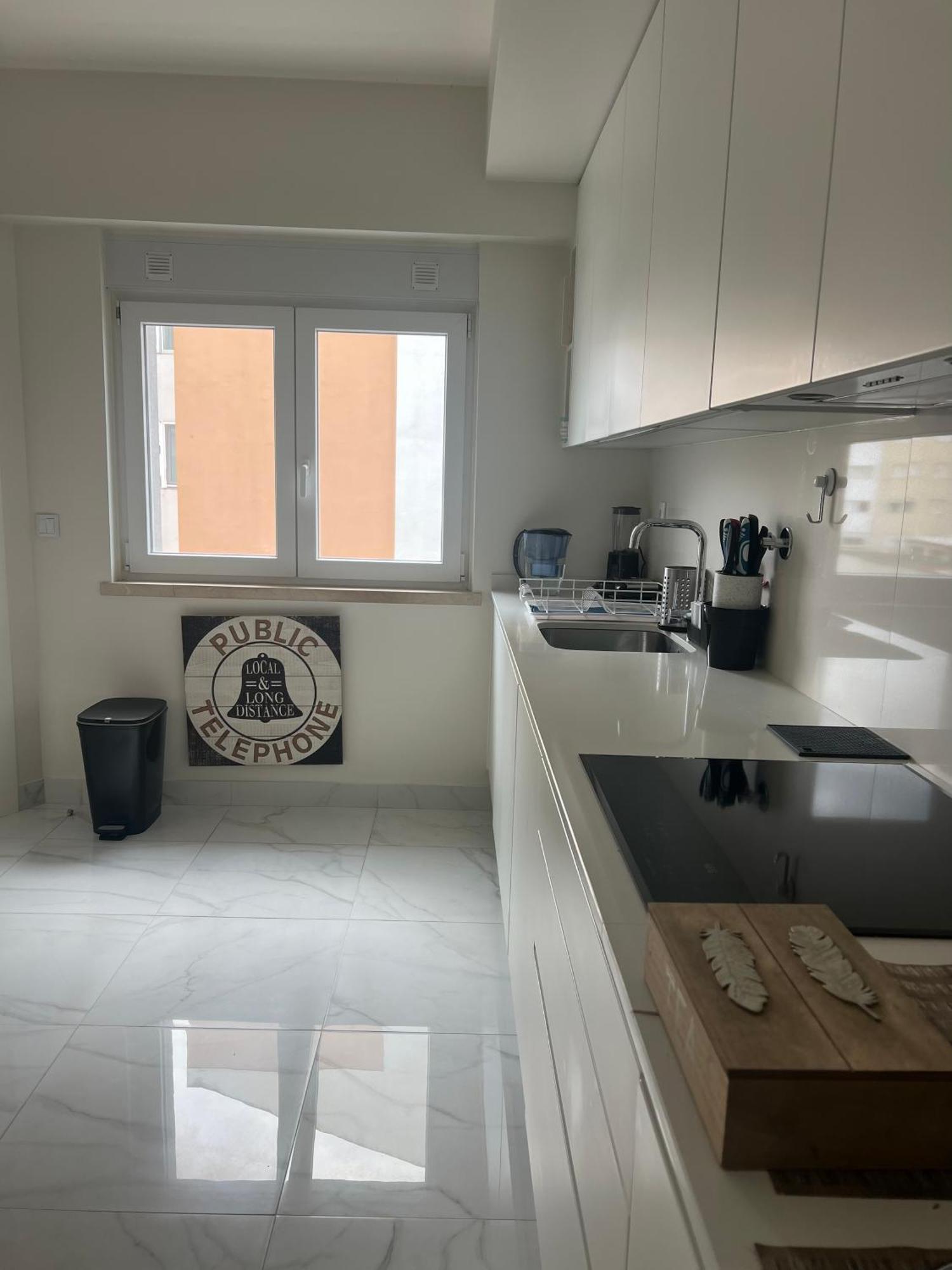 Modern Twin Room With A Balcony Montijo Luaran gambar